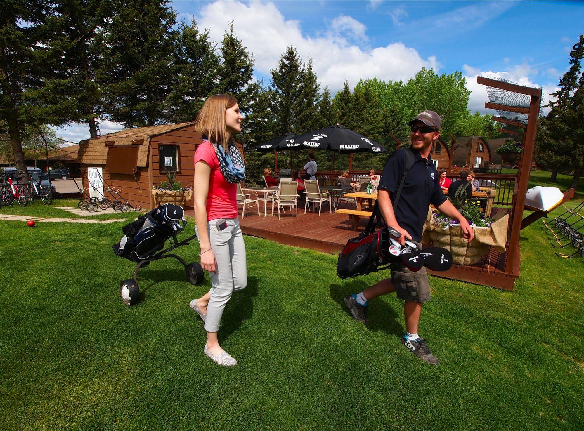 Elkhorn Resort, Spa, And Conference Centre Wasagaming Εξωτερικό φωτογραφία